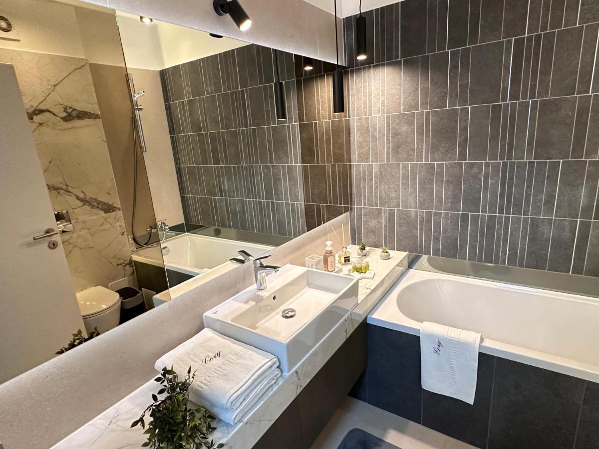 Urban Luxury Flats - Cozy Apartments At Coresi Mall #Brašov Exteriér fotografie